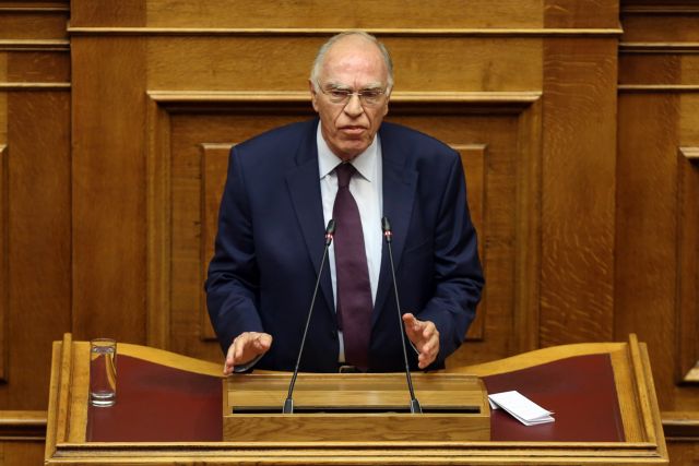 Κοινοβουλευτικά πραξικοπήματα καταγγέλλει ο Λεβέντης για Σκοπιανό | in.gr