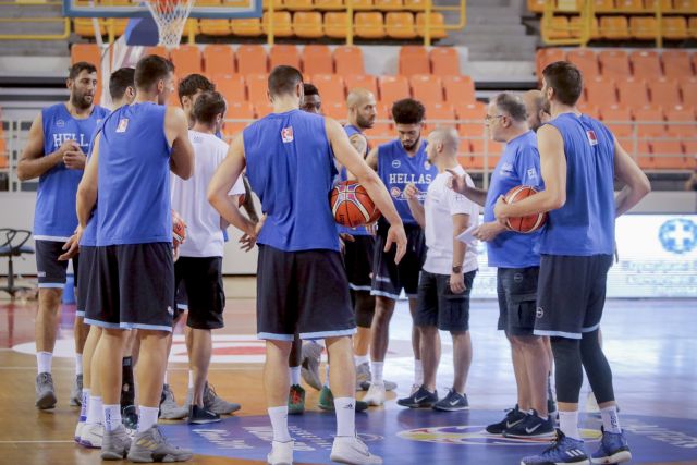 Sold out το Ελλάδα-Σερβία | in.gr