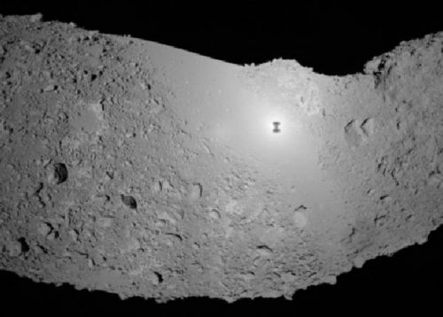 Στη Γη έφτασε το Χαγιαμπούσα με τα πρώτα δείγματα από αστεροειδή
