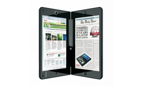 H Toshiba επιστρατεύει δύο οθόνες για να τα βάλει με το iPad