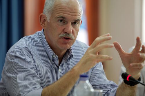 Ικανοποιημένος ο πρωθυπουργός από την υπογραφή της Γενικής Συλλογικής Σύμβασης Εργασίας