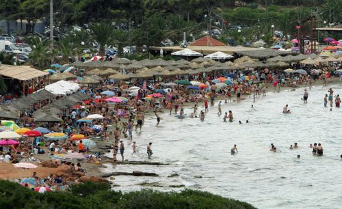 «Καυτός» ο Δεκαπενταύγουστος, μέχρι και 40 βαθμούς ο υδράργυρος