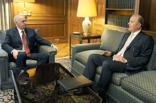 Με τους Γ.Παπακωνσταντίνου και Γ.Προβόπουλο συναντάται ο πρωθυπουργός