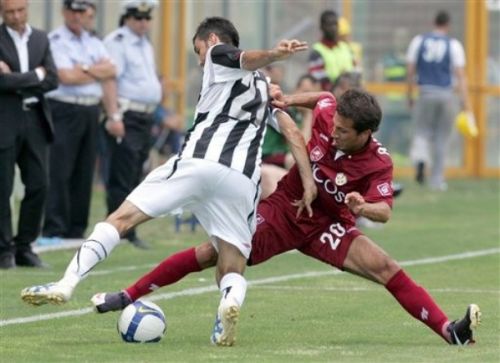 Στον Πανσερραϊκό υπέγραψαν Αλβάρες και Βλασόπουλος