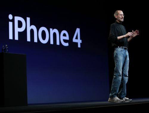 Τέρμα οι δωρεάν θήκες για τους αγοραστές του iPhone 4 από τις 30 Σεπτεμβρίου