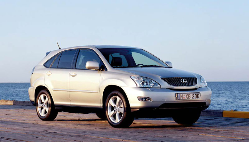 Επί αμερικανικού εδάφους η πρεμιέρα του νέου Lexus RX300