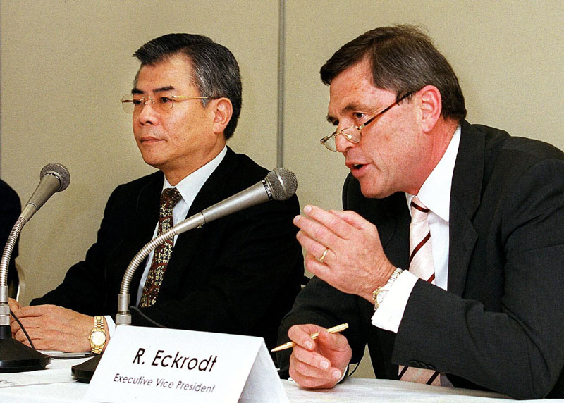 Το αποκλειστικό… ενδιαφέρον της DaimlerChrysler διεκδικεί η Mitsubishi