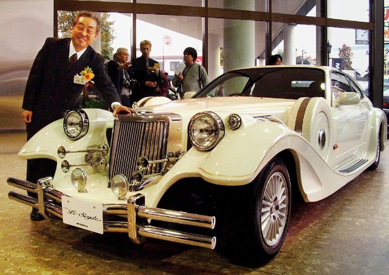 Κλασική… πολυτέλεια από την ιαπωνική Mitsuoka