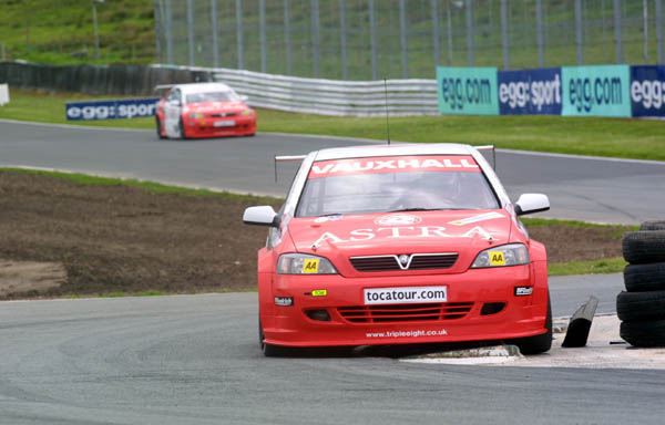 BTCC: Υπόθεση Y.Muller και Vauxhall Astra Coupe ο αγώνας στο Oulton Park