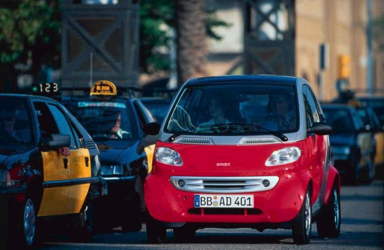 Εκατόν ένα χιλιάδες Smart στους ευρωπαϊκούς δρόμους το 2000