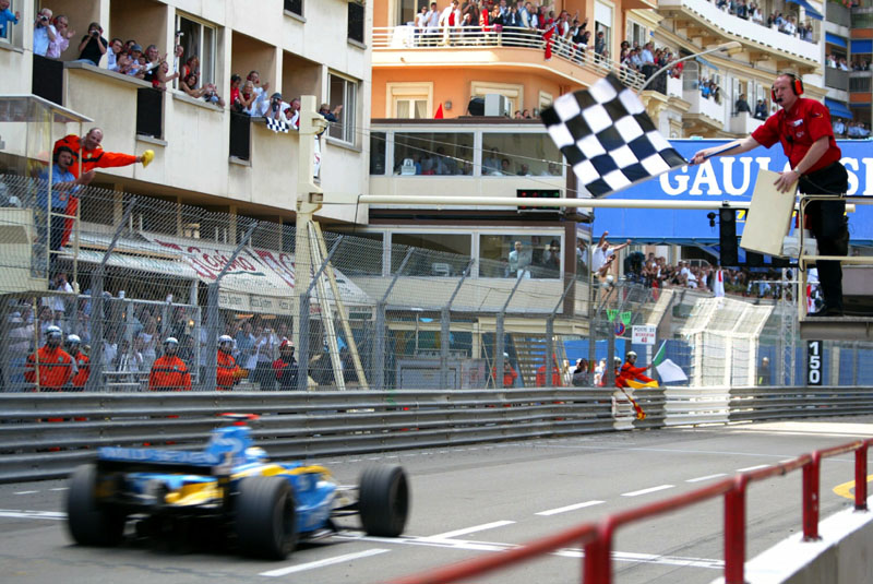 GP Monaco 2004: Xαμόγελα για J.Trulli και Renault, σκληρές δηλώσεις από τον F.Alonso