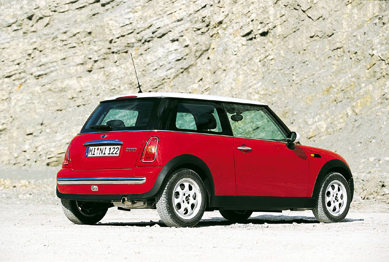 Ανάκληση με το καλημέρα για το νέο Mini