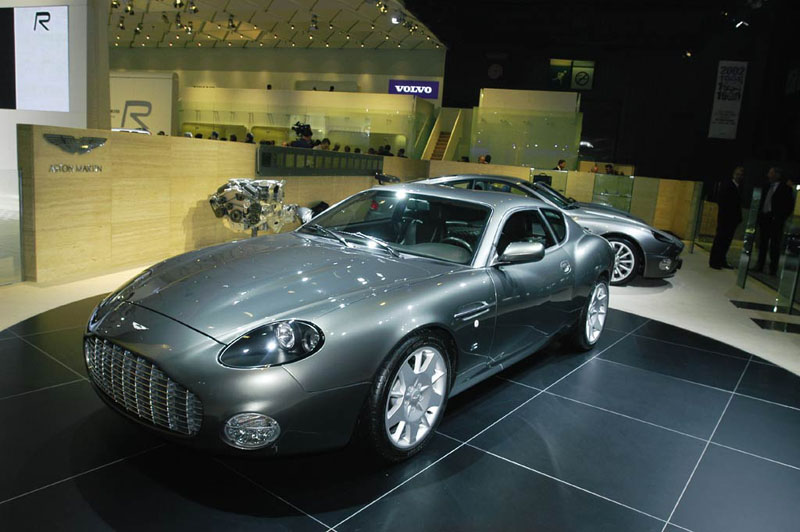Ξεπουλά η Aston Martin DB7 Zagato – Νέα συλλογή αντικειμένων για τους φανατικούς της φίρμας