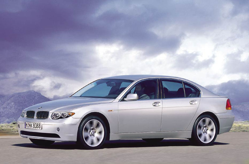 Πολικές δοκιμές για τη νέα BMW 5