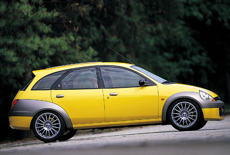 -MAX: H πολύτεκνη οικογένεια της Ford…