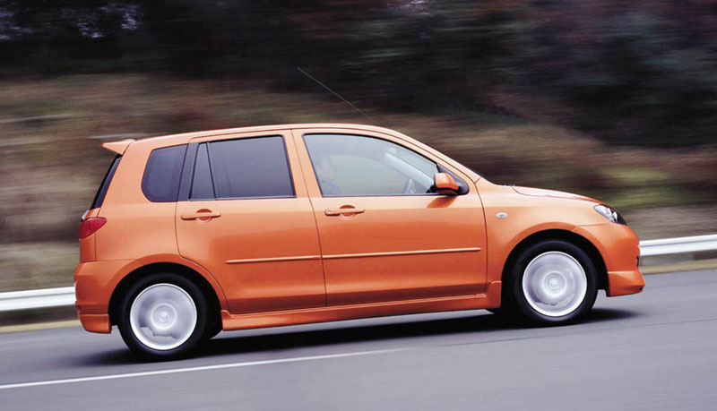 Ο επαναπροσ-2-ρισμός της Mazda στην κατηγορία των supermini