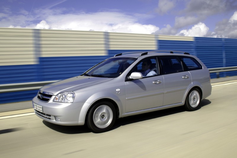 Daewoo Nubira Station Wagon: To Nubira μεγάλωσε!