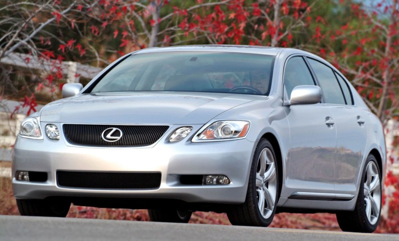 Ευρωπαϊκές πρεμιέρες για τη Lexus στο Παρίσι