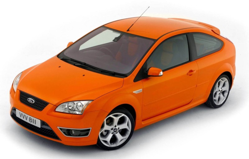 Ford Focus ST με 220 ίππους – Στην Γενεύη η πρώτη και της sedan έκδοσης