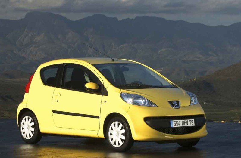 Peugeot 107: Τρίτωσε η παρέα
