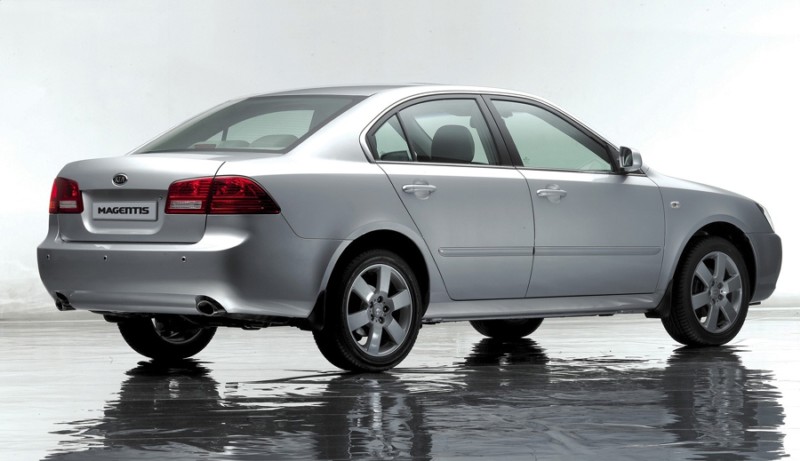 Με το Magentis ολοκληρώνεται η γκάμα της Kia