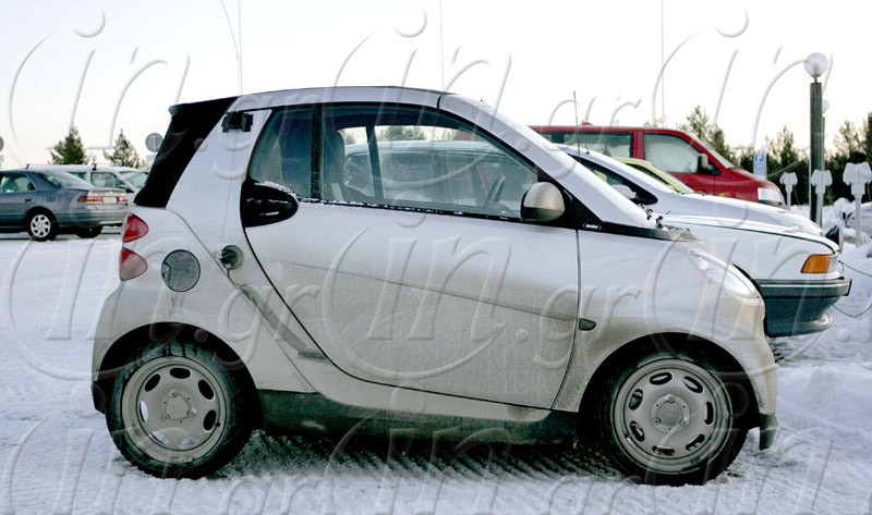 Νέο smart fortwo cabrio Black Star: Μύρισε Ανοιξη στη Brabus