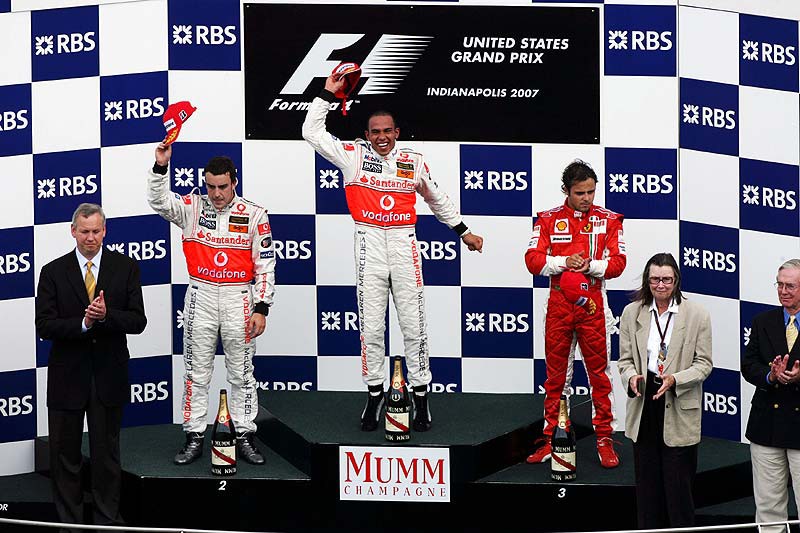 GP ΗΠΑ 2007: Επικεφαλής Hamilton, δεύτερος Alonso