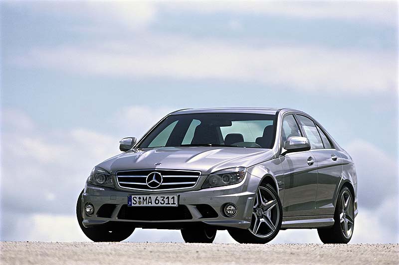 Εντυπωσιακή νέα Mercedes-Benz C 63 AMG
