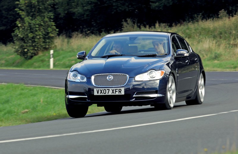 Jaguar XF: Βρετανικό δέος