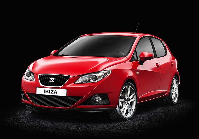 Οι πρώτες επίσημες φωτογραφίες του νέου Seat Ibiza