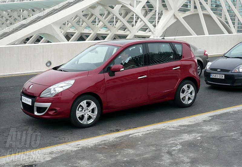 Renault Scenic 2010: Επιστροφή στην πολυμορφικότητα