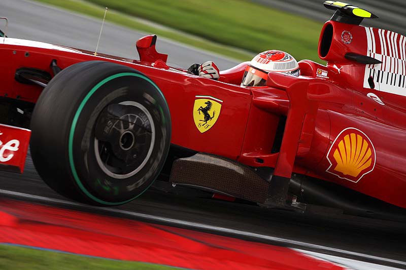 GP Μαλαισίας 2009, Ελεύθερες δοκιμές: Ταχύτερες οι Ferrari