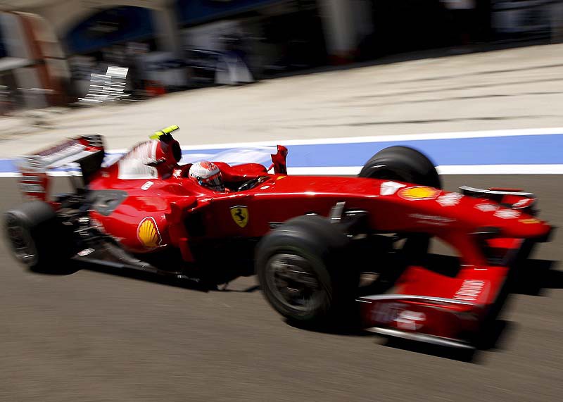 Μια νέα Ferrari F60 στο Silverstone