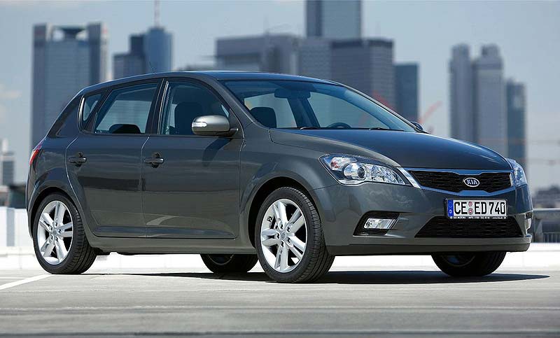 Αποκαλύφθηκε η ανανεωμένη εκδοχή του Kia cee΄d