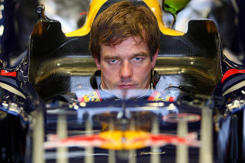 O Sebastien Loeb ανανεώνει με τη Citroen, αλλά σκέφτεται ξανά τη F1