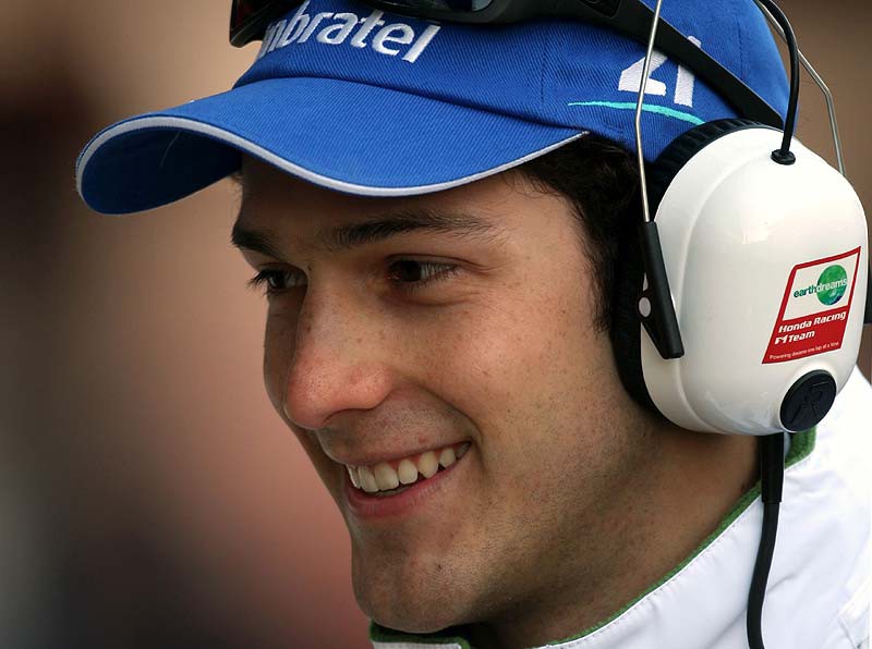 O Bruno Senna σε επαφές με τέσσερις ομάδες της F1