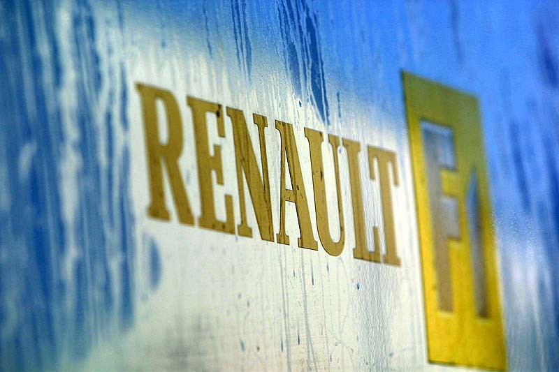 Η Prodrive έτοιμη να αγοράσει τη Renault F1!