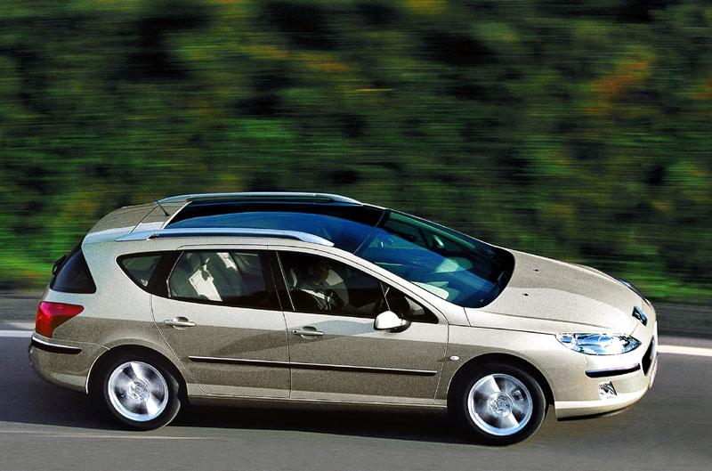 Πρεμιέρα στην Γενεύη για τα Peugeot 407 Saloon & Estate