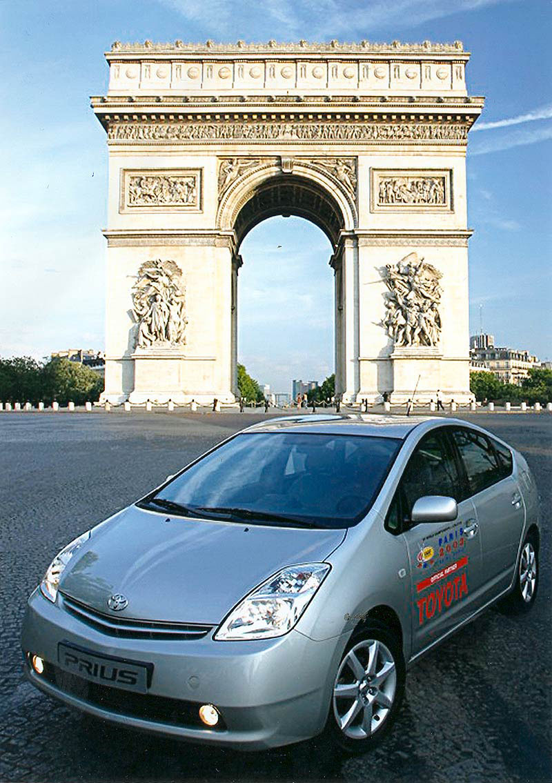 Πρώτη ευρωπαϊκή εμφάνιση για το νέο Toyota Prius σε ρόλο… μαραθωνοδρόμου!