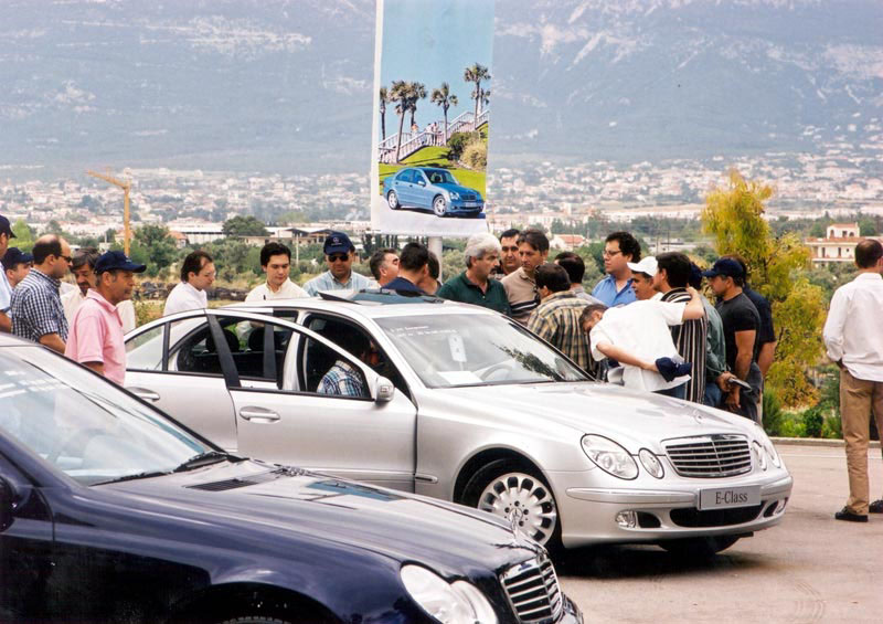 Δύο μέρες ανοιχτοί… για τους φίλους της Mercedes-Benz