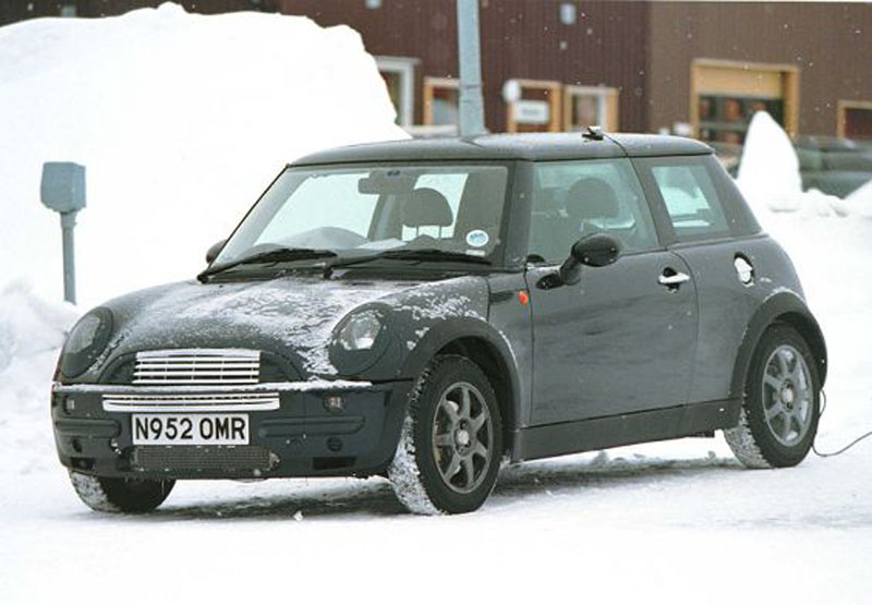 Το δίκτυο της BMW υπεύθυνο για την πώληση του νέου Μini