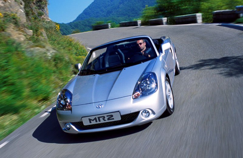 Ανανεωμένα Toyota Celica και MR2 με -σχεδόν- παλιές τιμές