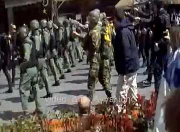 Μία διαθεσιμότητα και ΕΔΕ στο Λιμενικό για τα ρατσιστικά συνθήματα στην παρέλαση