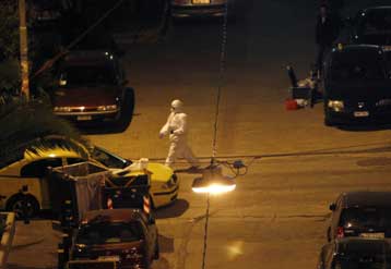 Ένας 15χρονος νεκρός και δύο τραυματίες από έκρηξη βόμβας στα Πατήσια