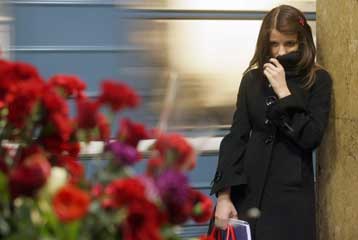 Γυναίκες-καμικάζι έσπειραν το θάνατο σε δύο σταθμούς του Μετρό της Μόσχας