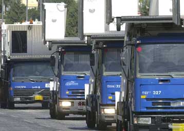 Διαδικασίες-εξπρές μετά το Πάσχα για το άνοιγμα των κλειστών επαγγελμάτων