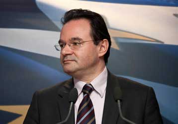 Η Ελλάδα δεν έχει ζητήσει ενεργοποίηση του μηχανισμού δήλωσε ο Γ.Παπακωνσταντίνου