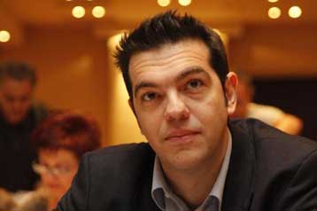 Η έλλειψη ρευστότητας δεν αντιμετωπίζεται με υφεσιακά μέτρα, εκτιμά ο Αλ.Τσίπρας