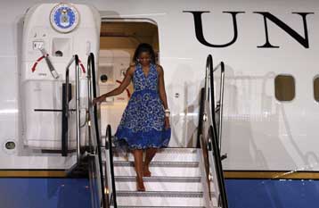 Μέσω Αϊτής το πρώτο «σόλο» ταξίδι της Μισέλ Ομπάμα στο Μεξικό