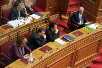 Η Ελλάδα απέφυγε την οικονομική χρεοκοπία, τόνισε ο Γ.Παπανδρέου